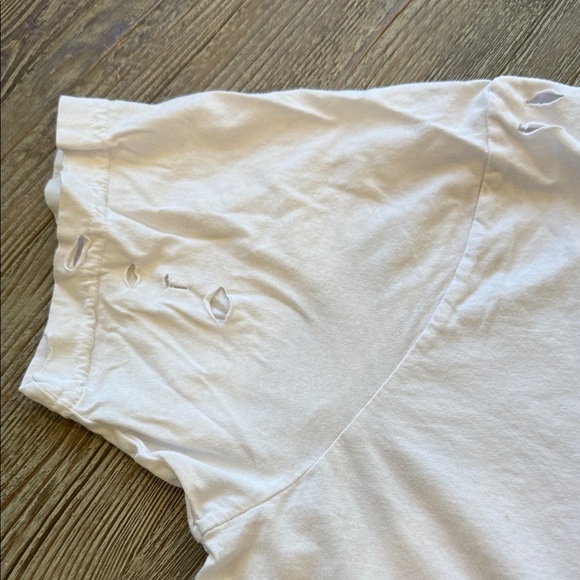 Lulu Simon Studio White distressed Graphic T-Shirt with 'UNSUBSCRIBE' Print L - Picture 5 of 12
